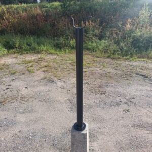 Puomin pidiketolppa